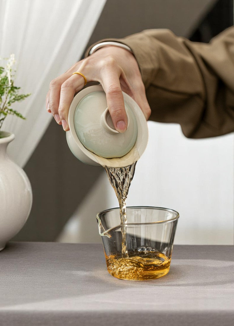 6-Piece Gaiwan Set with Embroidered Case & Gradient Glaze Options