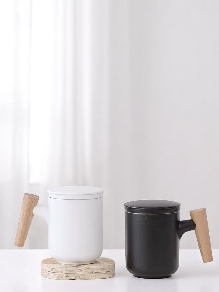 inimalist ceramic mugs in black or white for tea lovers